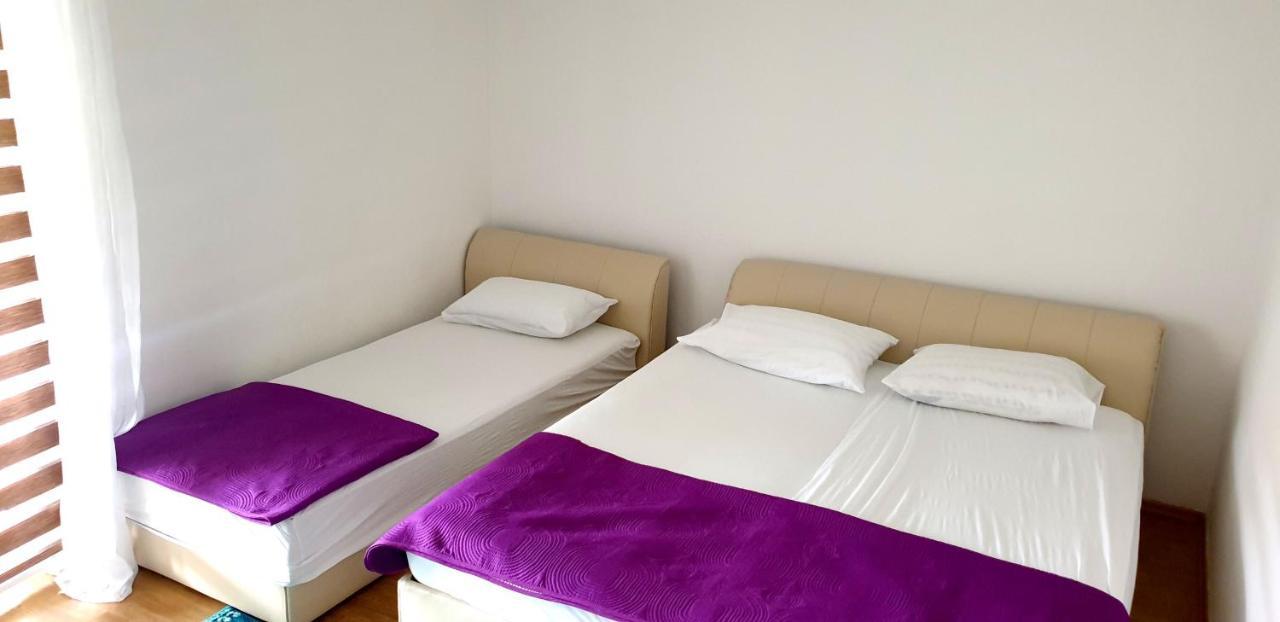 Apartments Kore Vir Ngoại thất bức ảnh